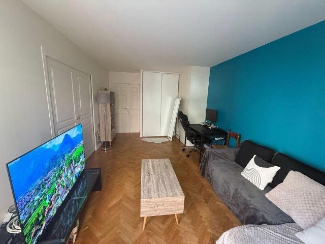 Paris 20 Location Appartement 75