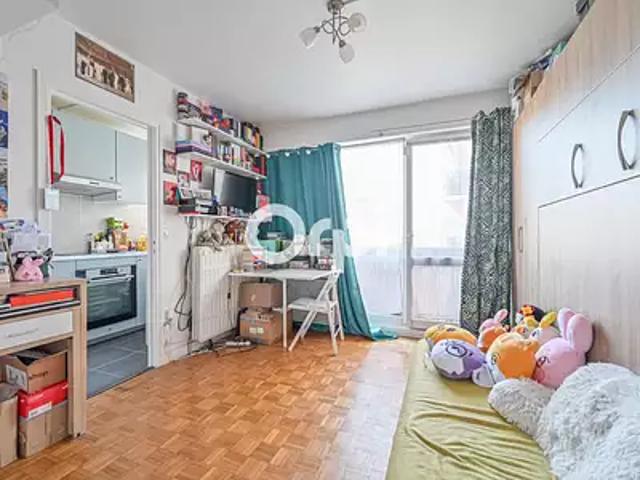 Paris 20ème 75020 Achat / Vente appartement 1 pièce t1 au dernier étage cave