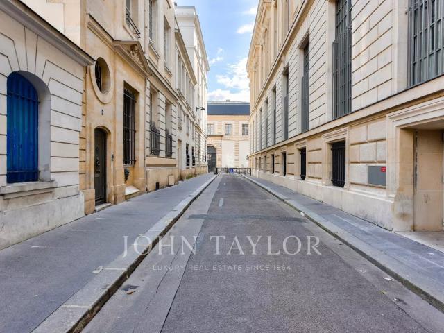 Paris 2 Hôtel particulier historique