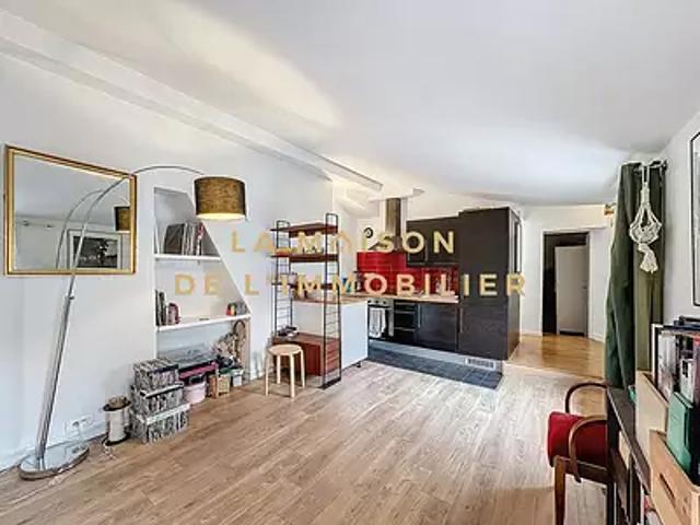 Paris 2ème 75002 Achat / Vente appartement 2 pièces t2 au dernier étage