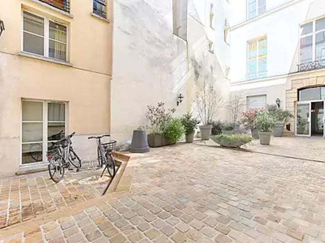 Paris 2ème 75002 Achat / Vente appartement 3 pièces t3 au dernier étage
