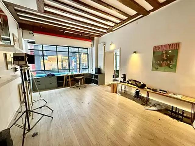 Paris 2ème 75002 Achat / Vente divers 6 pièces