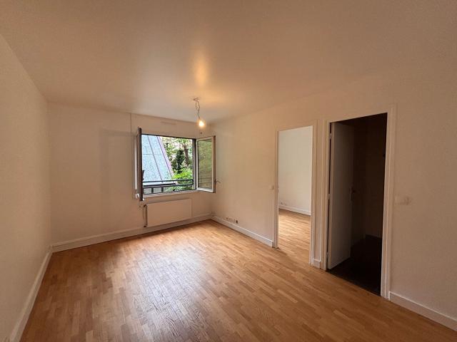 Paris 3 Location Appartement 75