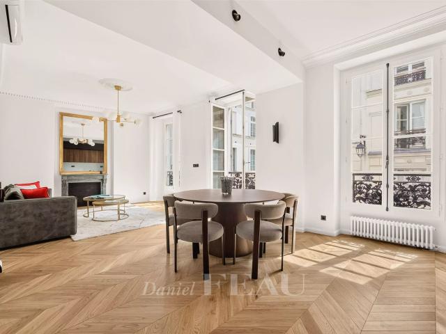 Paris 3e Francs Bourgeois Marais 80m² Paris 4ème