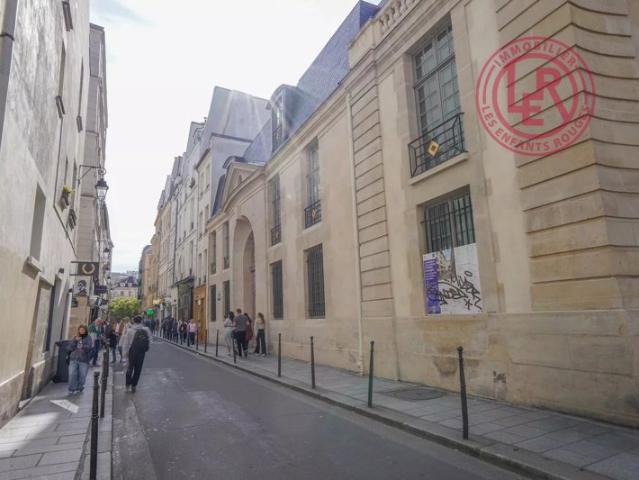 Paris 3ème Picasso Rue Vieille du Temple