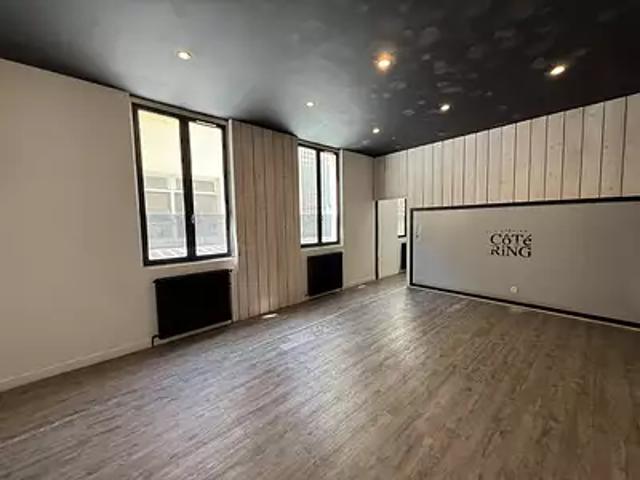 Paris 3ème 75003 Achat / Vente divers 3 pièces