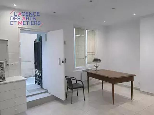 Paris 3ème 75003 Location divers 3 pièces