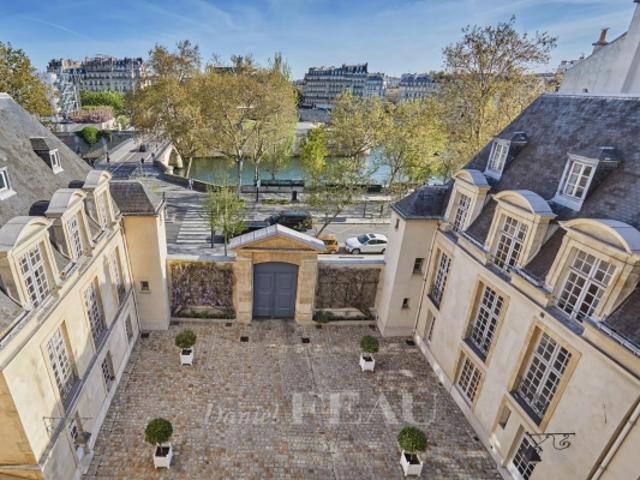 Paris Ve Quai de la Tournelle