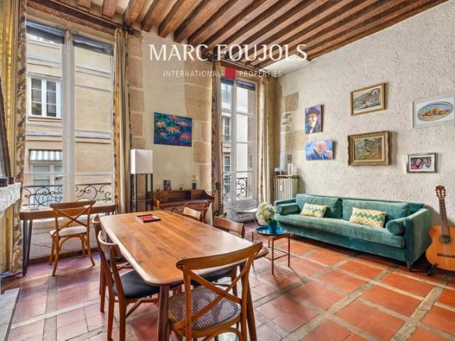 Paris VI appartement 2 pièces quartier de la Monnaie