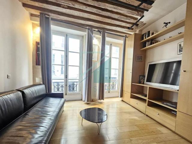 PARIS VI° Rue Saint Sulpice