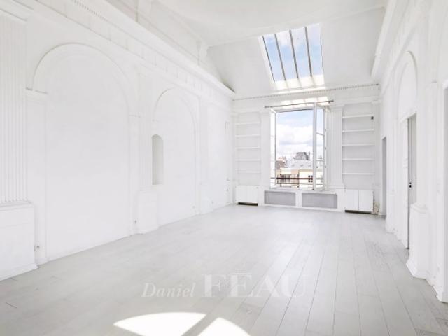 Paris 6 BEAUX ARTS ATELIER DERNIER ETAGE