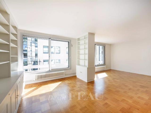 Paris VIIe Gros Cailloux Profession libérale 85m² Paris 7ème