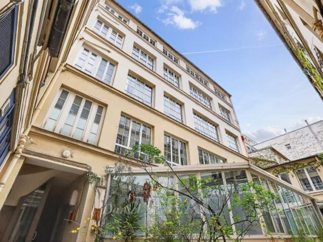 PARIS XIIe FAUBOURG SAINT ANTOINE