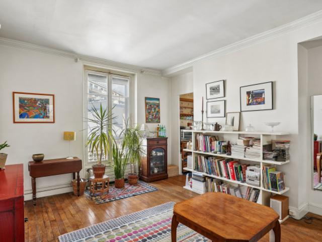 Paris XV Deux pièces de 37m² Grenelle