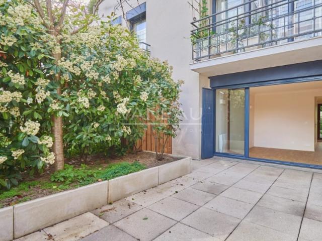 Paris XVe Sèvres Lecourbe: Appartement familial avec terrasse