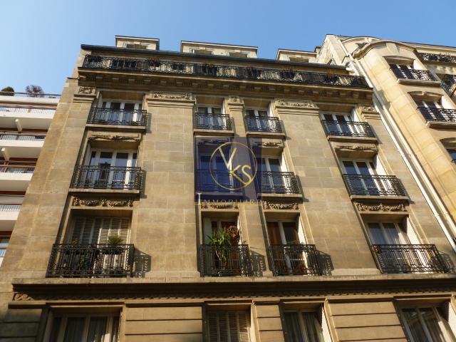 PARIS XVEME 5 PIECES CONVENTION 136M2