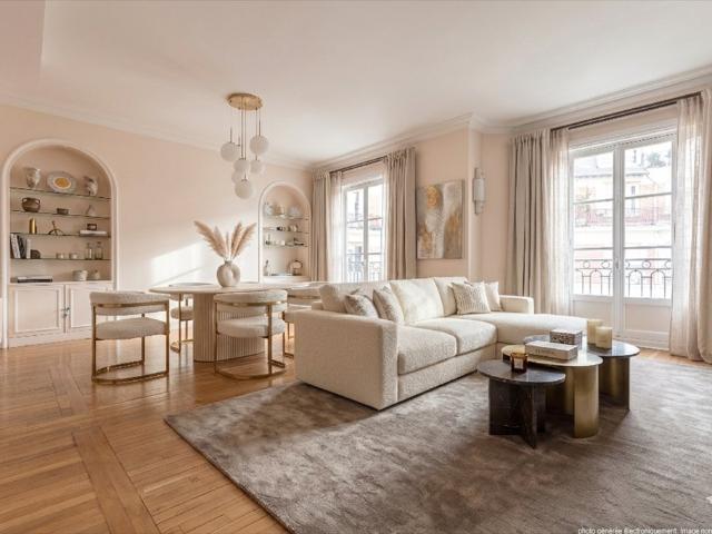 Paris XVI 75016 Passy Ranelagh Appartement 80 m² 2 Chambres 2 chambres de service