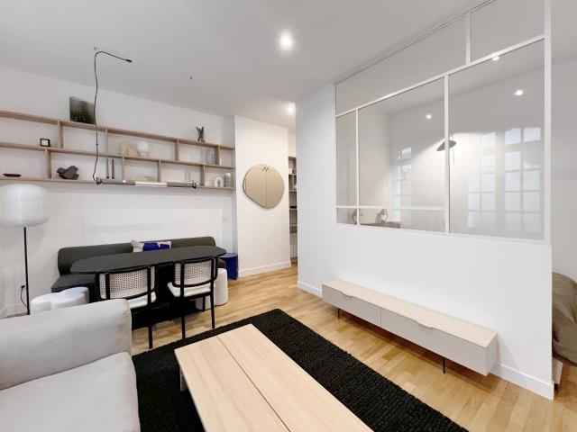 PARIS XVI STUNNING ALCOVE STUDIO 430 SQ FT RUE CIMAROSA