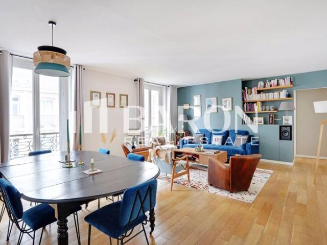 PARIS XVI POMPE/TOUR APPARTEMENT 3 PIECES 2 CHAMBRES 85 M2