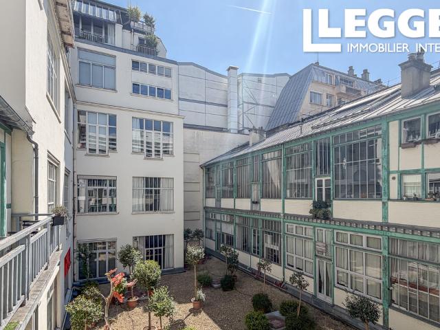 PARIS XVI PLACE MEXICO Beau duplex de 43m2 au 2ᵉ et dernier étage lumineux et totalement au calme