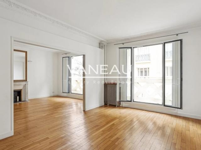 PARIS XVI Village d'Auteuil Beau 3 pièces années 30