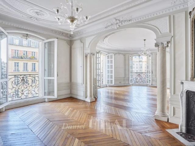 Paris XVIe Muette
