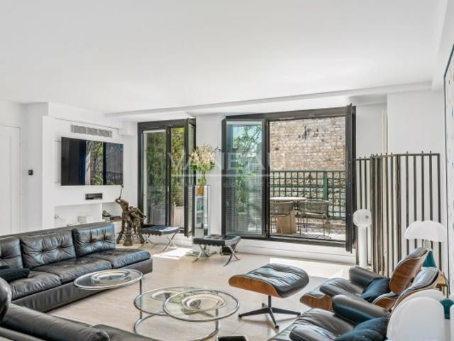 PARIS XVIe – Jasmin – 7ème étage avec Terrasse de plain pied