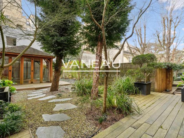 Paris XVIe Jardin du Ranelagh 214m² Paris 16ème