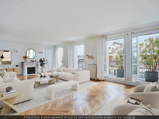 Paris XVIe Proche Place des Etats Unis Duplex dernier étage