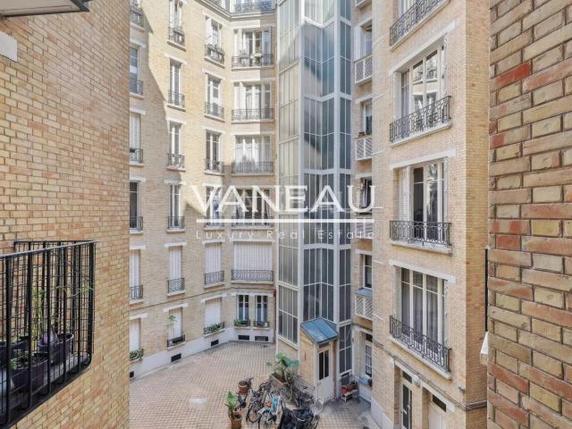 Paris XVIe Théophile Gautier