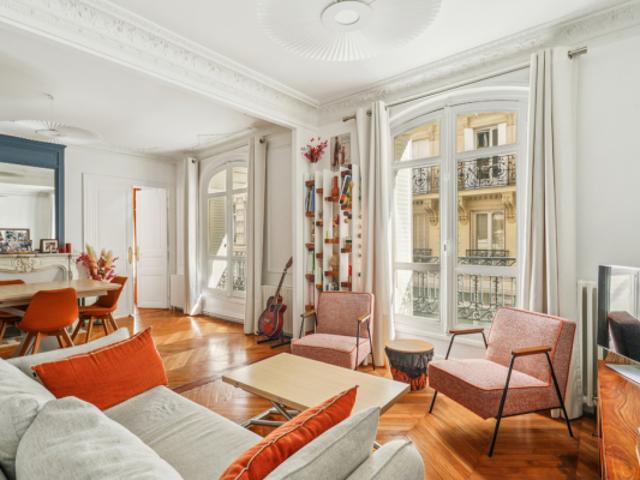Paris XVII Batignolles Appartement 4 pièces 81m² 2 chambre