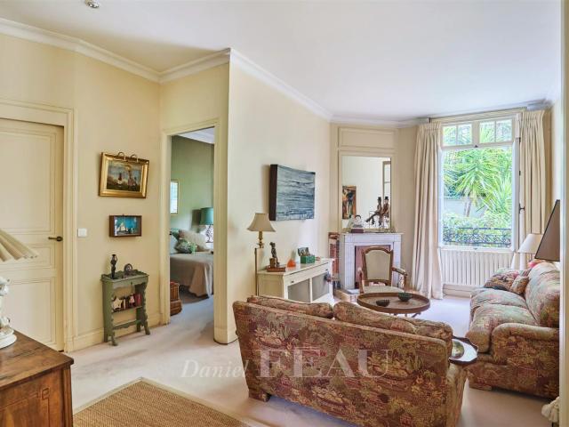 Paris XVIIe Wagram Pied à terre de charme. 74m² Paris 17ème