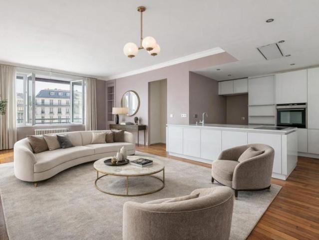 PARIS XVIIe BATIGNOLLES