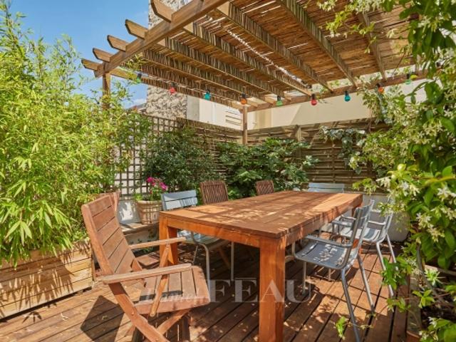 Paris XVIIe Epinettes Maison avec terrasse à l'abri des regards