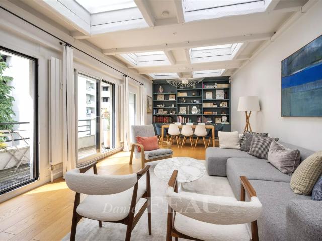Paris XVIIe Pereire Wagram Comme une maison Vue déga. 76m² Paris 17ème