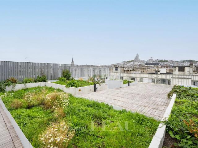 Paris 18e Rue Versigny 157m² Paris 18ème
