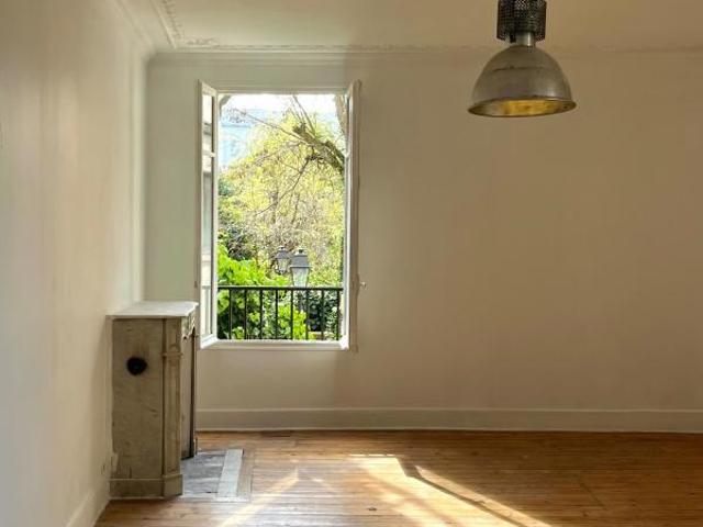 PARIS XX – Villa de l'Ermitage 49 m²