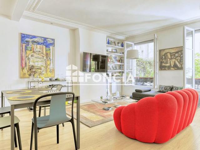 Paris iii – sainte avoie / temple – appartement 3p au calme en parfait etat avec ascenseur