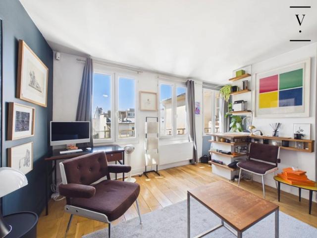 Paris IIIe – Quartier des Enfants Rouges – Studio avec belle vue dégagée