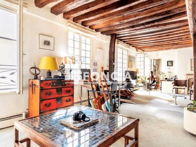 Paris iv – ile saint louis – appartement familial avec ascenseur au cœur de l’ile saint louis