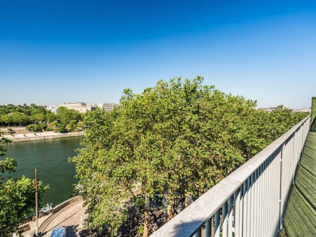 Paris IVe Quai Henri Iv 197m² Paris 4ème