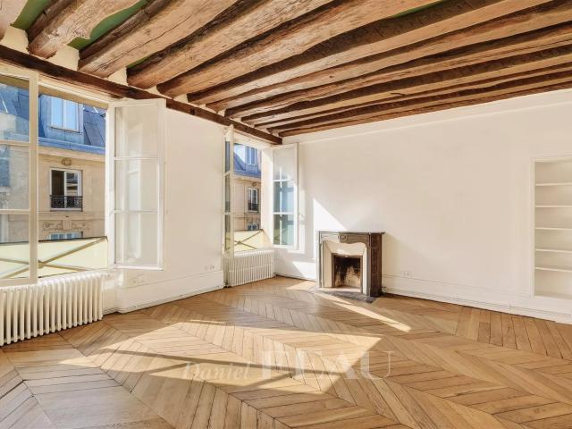 Paris IVe Temple 89m² Paris 4ème