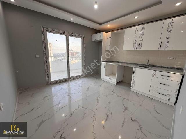 Paris'ten 100yıl Bulvar Üzeri Sıfır 3+1 Kiralık Daire