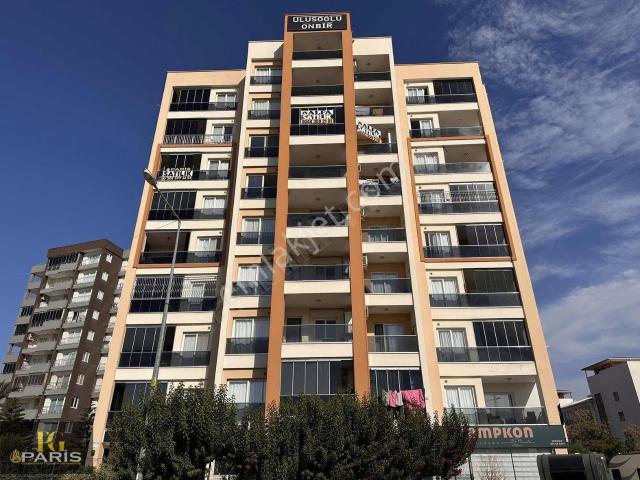 Paris'ten Gürselpaşada Yatay Mimari Manzralı 3+1 Satılık Daire