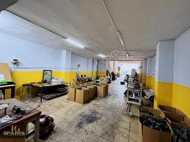 Paris'ten Metal Sanayi' De Güzel Lokasyon Satılık İşyeri