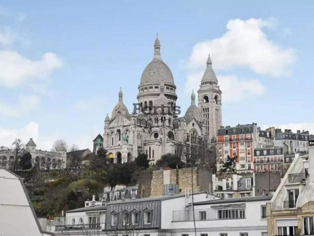 PARIS 18 ANVERS 3 PIECES VUE SACRE COEUR