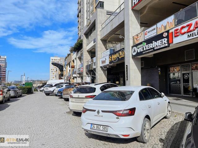 Park Mavera 2'de Vatandaşlığa Uygun Satılık Boş 84 M2 Dükkan