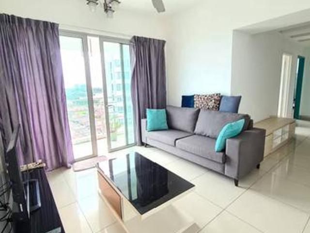 Park One South Condominium Seri Kembangan ADA BALCONY For Sale