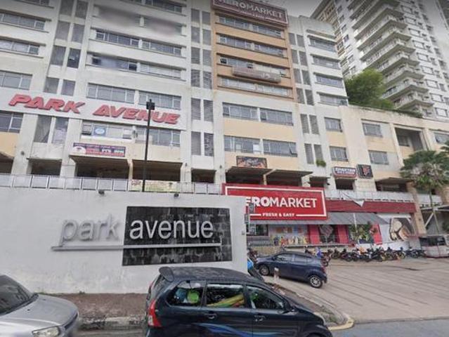 PARK AVENUE CONDO Damansara Damai Actual Reno WELL KEEP 100LOAN
