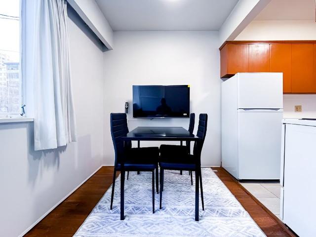 Park Beach Manor 2 Bedroom Apartment for Rent at 1925 Nelson St, Vancouver, BC V6G 1N3 West End